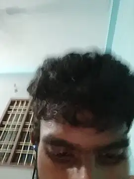 Snapshot of manikanda64 chatting on 05/25/26, 06:14 manikanda64 online show from 05/25/26, 06:14