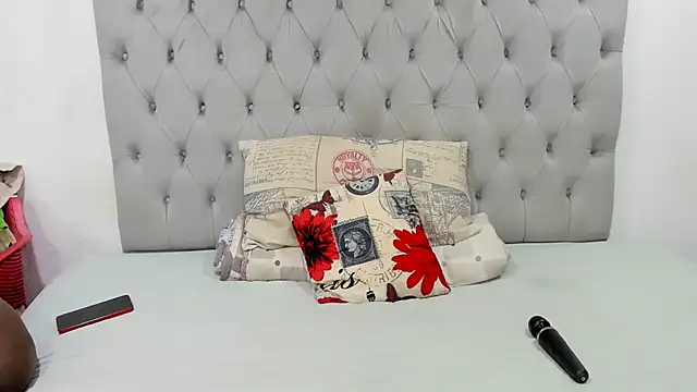 DarkBubble xx online show from 04/27/26, 10:19