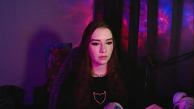 Snapshot of Celia_Sensual_ chatting on 04/13/26, 07:19 Celia Sensual online show from 04/13/26, 07:19