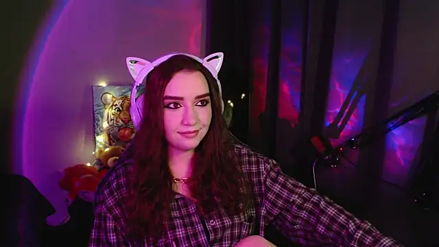 Celia Sensual  online show from 06/12/26, 07:24