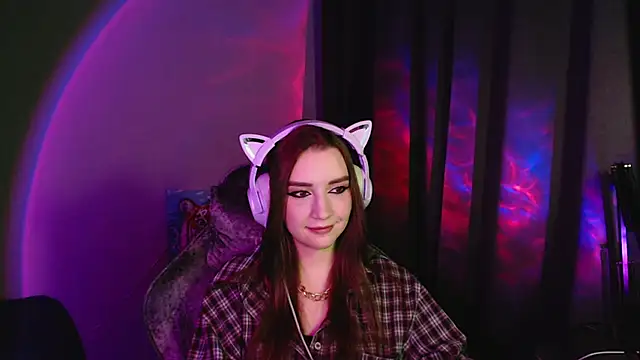 Celia Sensual  online show from 07/10/26, 08:00