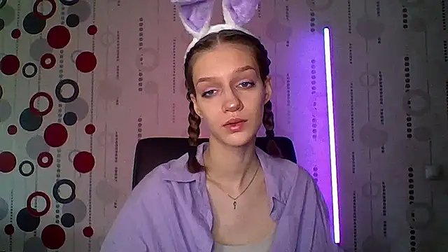 Snapshot of Chrissy_Joyful chatting on 04/28/26, 05:01 Chrissy Joyful online show from 04/28/26, 05:01