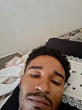 Snapshot of roariel chatting on 03/14/26, 03:39 roariel online show from 03/14/26, 03:39