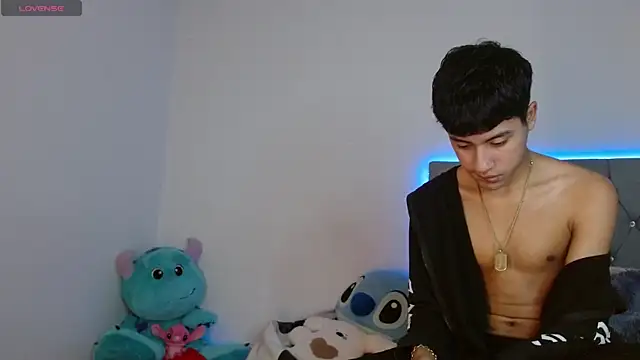 Sebas fire4 online show from 04/28/26, 11:43