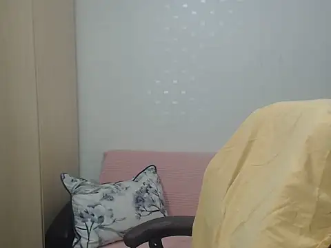 BlondEagleMuscle online show from 05/22/26, 06:46