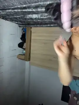 Ariel blake online show from 08/04/26, 10:56