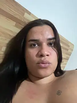 Snapshot of Gabrielaparaiso chatting on 04/23/26, 01:29 Gabrielaparaiso online show from 04/23/26, 01:29