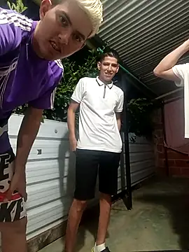 3hornys-straights online show from 03/07/26, 02:19