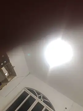 Snapshot of Henriqueamoror chatting on 03/12/26, 04:18 Henriqueamoror online show from 03/12/26, 04:18