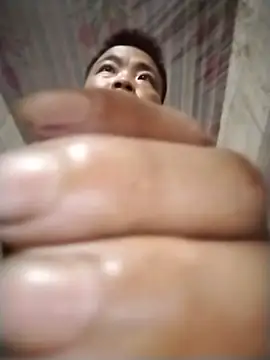 Snapshot of mylove-cute chatting on 07/25/26, 06:05 mylove-cute online show from 07/25/26, 06:05