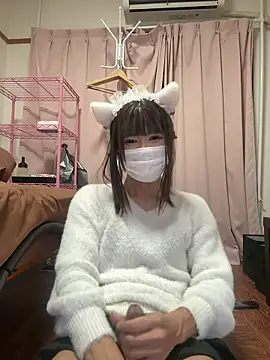 Snapshot of saku_shiratama chatting on 03/28/26, 01:11 saku shiratama online show from 03/28/26, 01:11