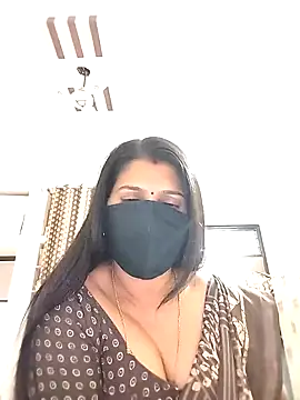 Snapshot of Rani9954 chatting on 03/09/26, 05:44 Rani9954 online show from 03/09/26, 05:44