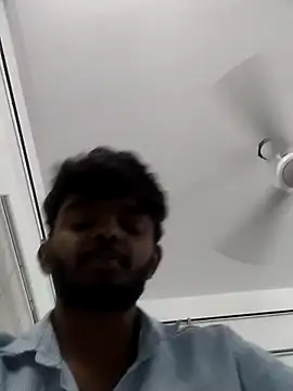 Snapshot of wtfyashu98 chatting on 03/21/26, 06:29 wtfyashu98 online show from 03/21/26, 06:29