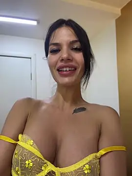 RaniaSnow online show from 04/19/26, 04:12