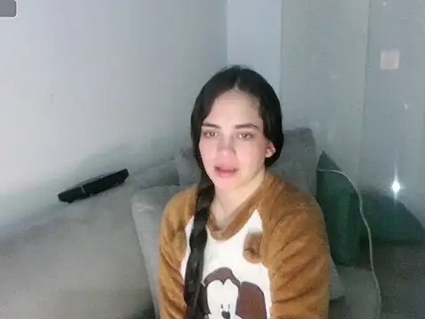 Snapshot of ashely_jensen chatting on 03/22/26, 03:32 ashely jensen online show from 03/22/26, 03:32