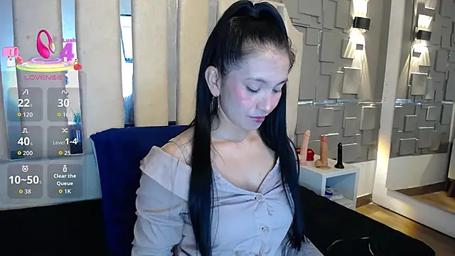 Chloe16  online show from 05/08/26, 07:41