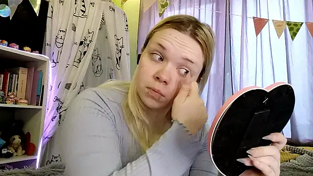 Snapshot of AnimeGirl67 chatting on 03/12/26, 03:07 AnimeGirl67 online show from 03/12/26, 03:07