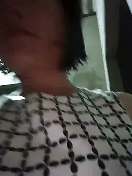 Snapshot of Yuhi3d chatting on 07/25/26, 01:19 Yuhi3d online show from 07/25/26, 01:19