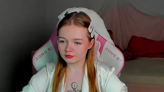 ElinaVale online show from 05/07/26, 04:12