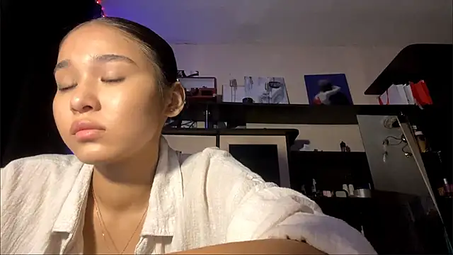 CatherineForbes online show from 05/12/26, 04:59