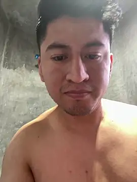 Snapshot of GoldenM95 chatting on 03/13/26, 08:59 GoldenM95 online show from 03/13/26, 08:59