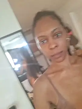 Snapshot of Lollypopp6 chatting on 03/31/26, 10:43 Lollypopp6 online show from 03/31/26, 10:43