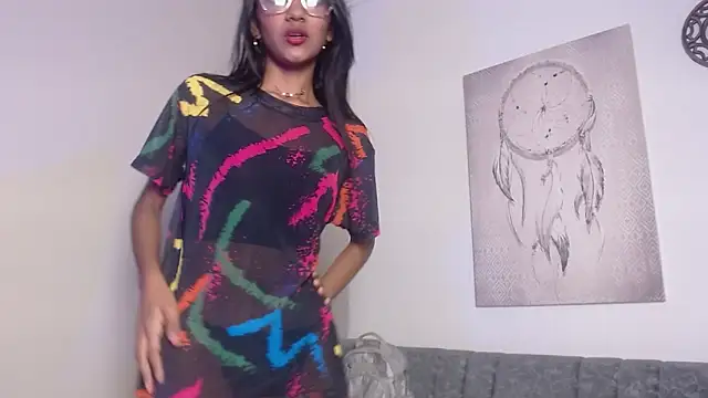 queen adhara online show from 03/11/26, 01:39