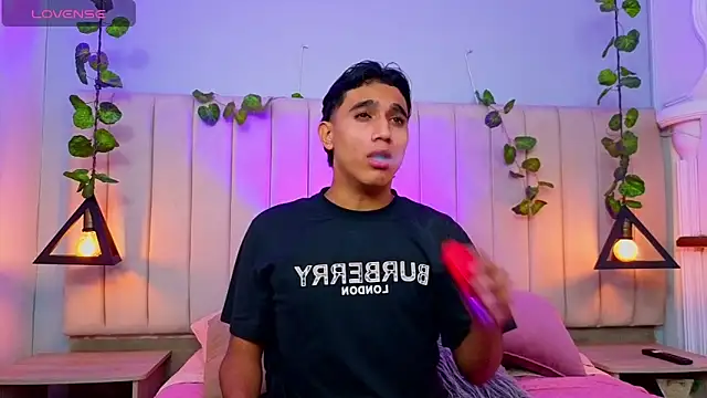Morgan Bladee online show from 06/18/26, 06:13