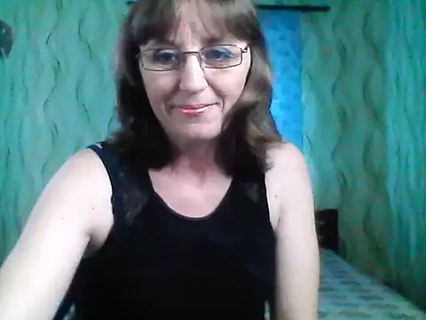 Alisaprice077 online show from 04/11/26, 07:56