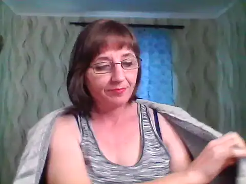 Alisaprice077 online show from 04/22/26, 09:01