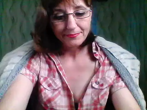 Snapshot of Alisaprice077 chatting on 05/30/26, 12:46 Alisaprice077 online show from 05/30/26, 12:46