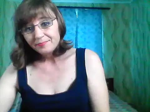Snapshot of Alisaprice077 chatting on 06/05/26, 08:42 Alisaprice077 online show from 06/05/26, 08:42