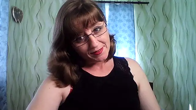 Alisaprice077 online show from 07/17/26, 12:34