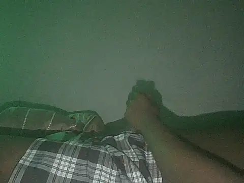 TheeJonnyBravo online show from 04/25/26, 03:42
