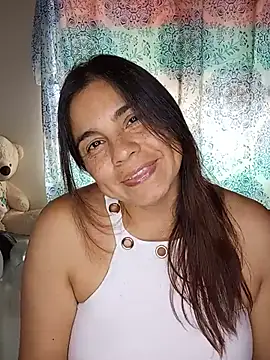 Snapshot of BettyBoo_w chatting on 07/04/26, 07:20 BettyBoo w online show from 07/04/26, 07:20