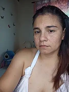 Snapshot of BettyBoo_w chatting on 07/21/26, 04:09 BettyBoo w online show from 07/21/26, 04:09