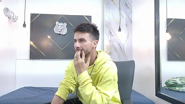 KingOfTemptation online show from 06/06/26, 03:44