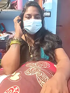 Snapshot of jothika45 chatting on 04/19/26, 06:32 jothika45 online show from 04/19/26, 06:32