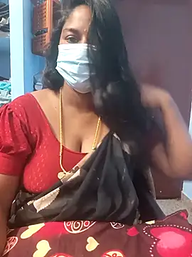 Snapshot of jothika45 chatting on 05/10/26, 06:35 jothika45 online show from 05/10/26, 06:35