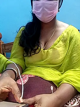 Snapshot of jothika45 chatting on 05/29/26, 06:50 jothika45 online show from 05/29/26, 06:50