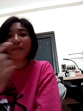 Snapshot of Miinn99 chatting on 03/12/26, 05:30 Miinn99 online show from 03/12/26, 05:30