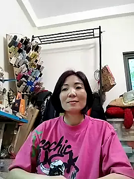 Snapshot of Miinn99 chatting on 03/13/26, 07:48 Miinn99 online show from 03/13/26, 07:48