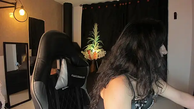 Vicky Angeel online show from 06/11/26, 03:15