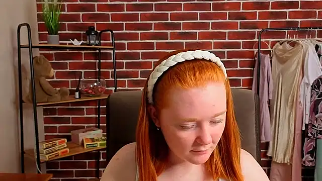 Snapshot of DeborahhBryan chatting on 03/24/26, 09:36 DeborahhBryan online show from 03/24/26, 09:36