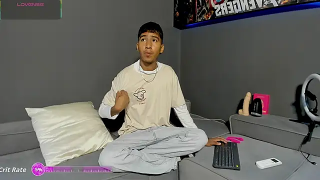 Ender h0tt online show from 05/12/26, 01:41