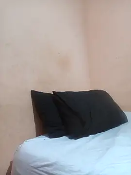 XSexyChloe45 online show from 05/10/26, 05:56