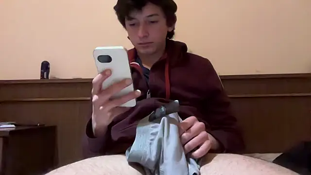 Snapshot of Chiu-zo chatting on 03/07/26, 10:40 Chiu-zo online show from 03/07/26, 10:40