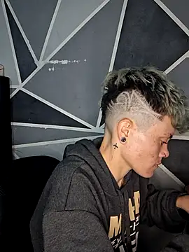 Snapshot of Megan_bad chatting on 03/21/26, 07:46 Megan bad online show from 03/21/26, 07:46