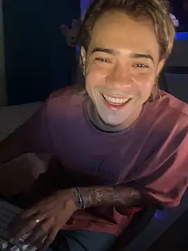 Snapshot of AngelLatinBoy chatting on 03/11/26, 09:54 AngelLatinBoy online show from 03/11/26, 09:54