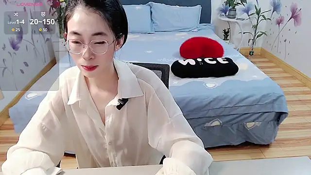 mila-baby-99 online show from 04/26/26, 07:17